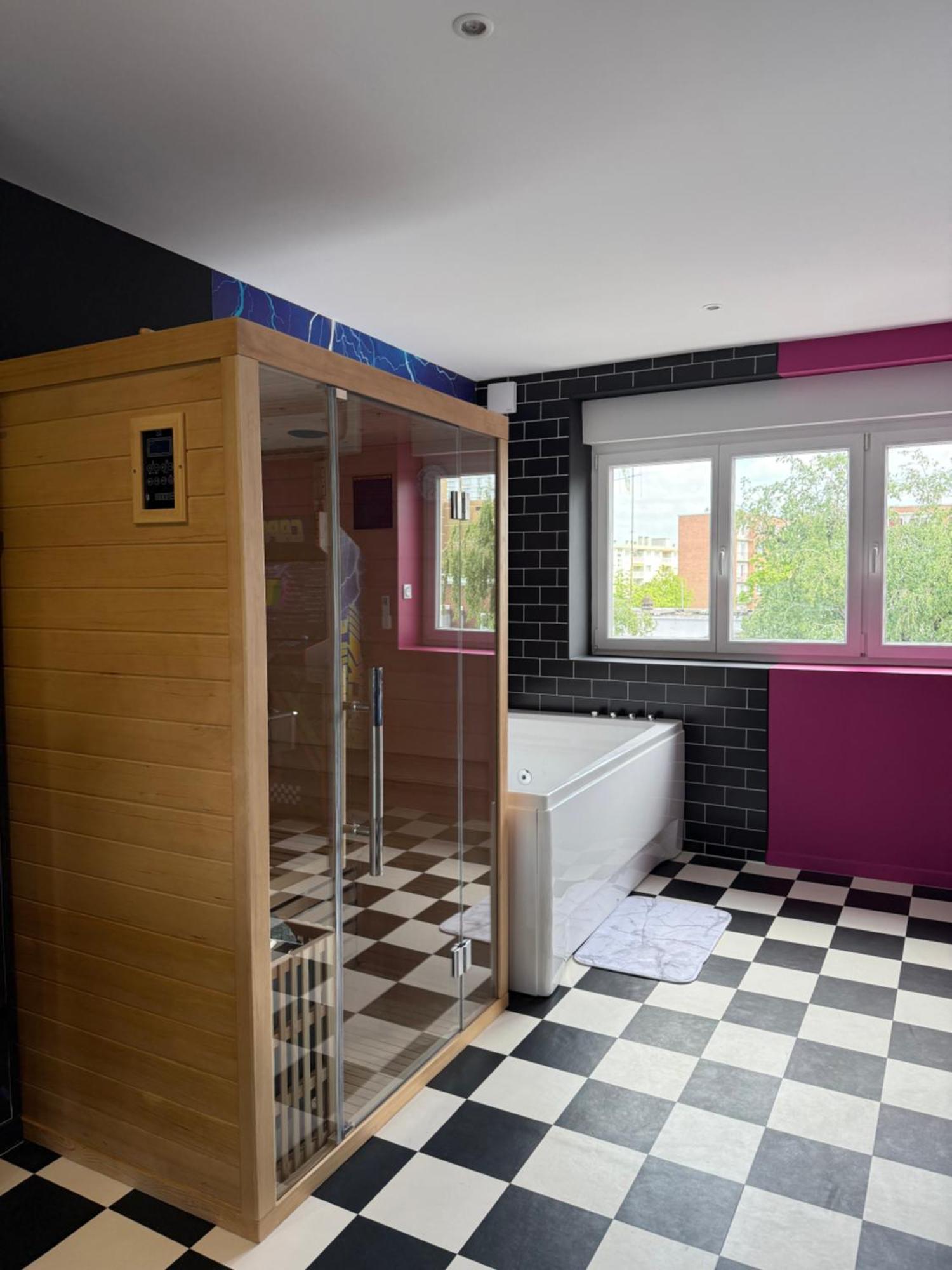 Capsule Retour Vers Le Futur Maubeuge Exterior foto